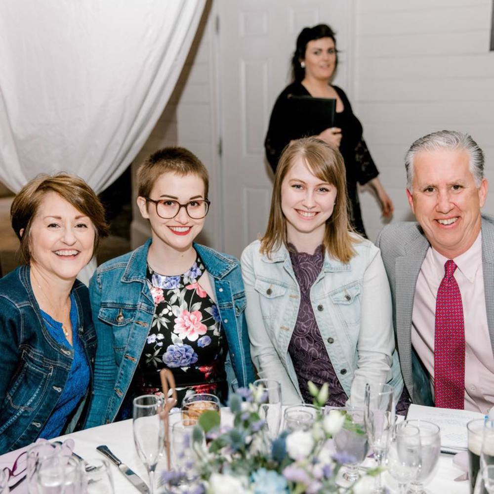 Meet your Posher, Ali